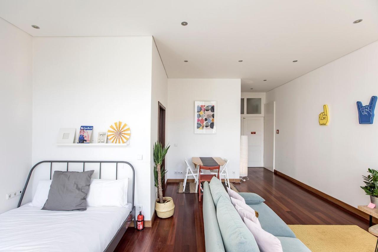 Bonjardim Studio W/ Balcony By Lovelystay OOporto Esterno foto