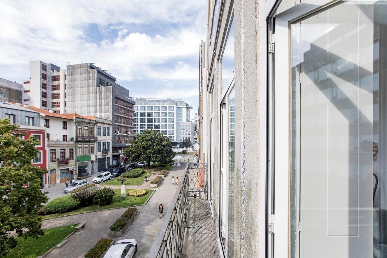 Bonjardim Studio W/ Balcony By Lovelystay OOporto Esterno foto